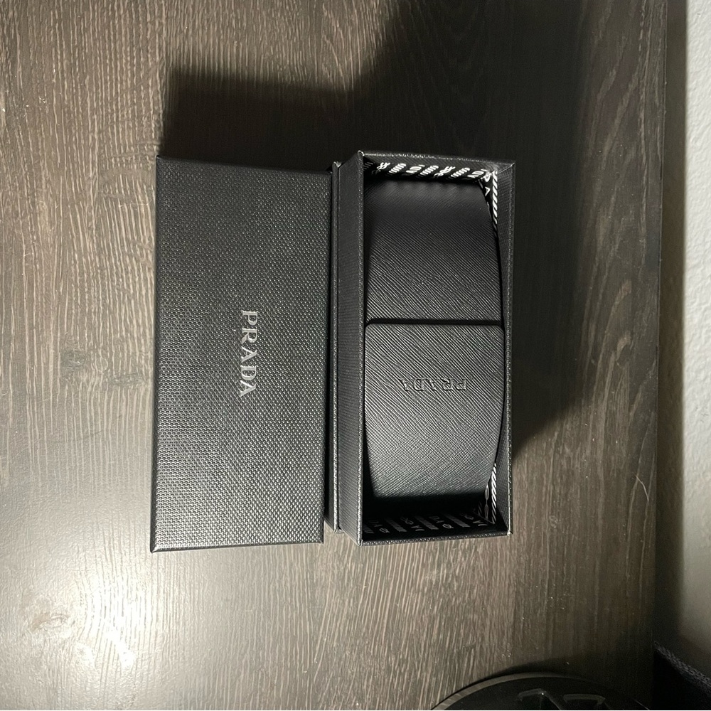 Prada 17WS sunglasses for the summer!